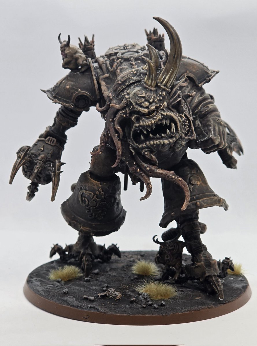 Squat40k's tweet photo. @Omnisaintpaint Only recently started knights. Started out as allies for my daemons but seems to have grown beyond that now https://t.co/byg45vSvJB