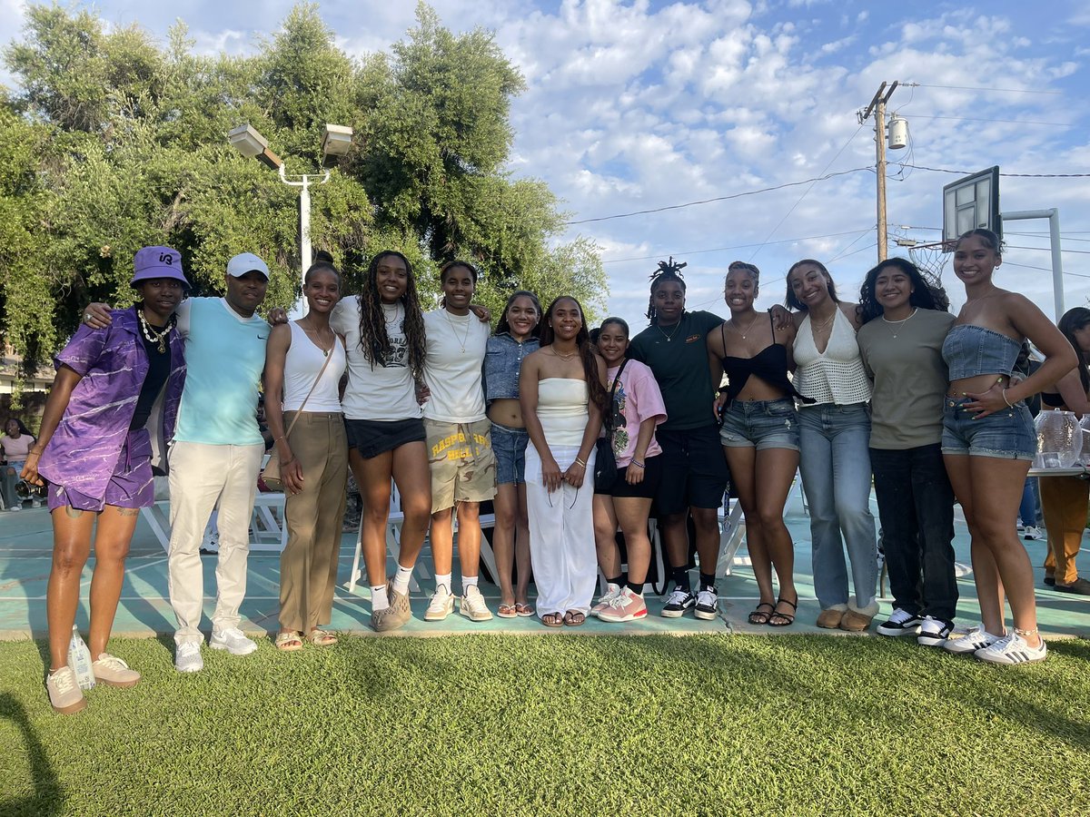 Celebrating Puff before she heads out to Cal, with many of her teammates and coaches. What a great get together! Reppin the E...