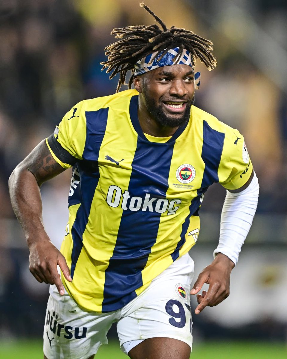 عمرو tweet media