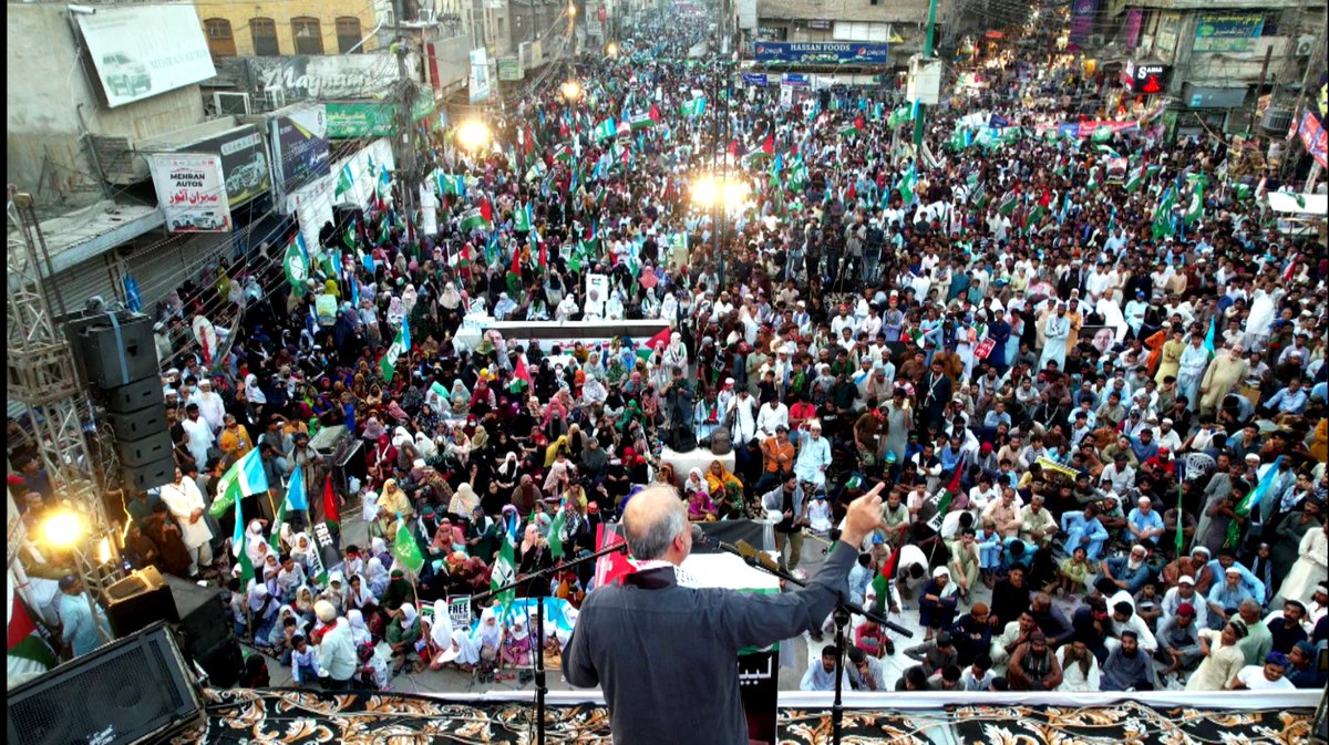 حیدرآباد: امیرجماعت اسلامی پاکستان حافظ نعیم الرحمن کوہ نورچوک اسٹیشن روڈ پر عظیم الشان"اسرائل بھارت مردہ باد" جلسہ عام سےخطاب کررہےہیں۔