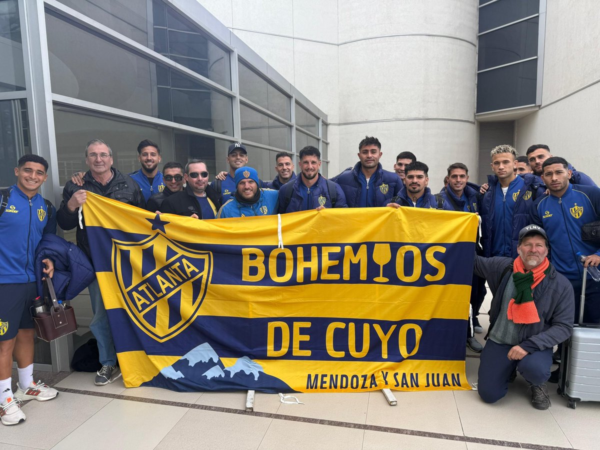 Gracias a la peña Atlanta Cuyo por visitarnos ⛰️🇺🇦

#SomosAtlanta 🟡🔵