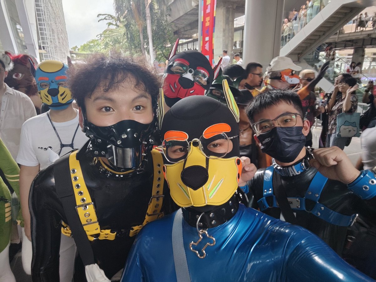 Bongkok 🌈Pride Parade
Fetish &amp; BDSM
I love Rubber Puppy!
<a href="/500cafebangkok/">500 Cafe</a> <a href="/forfunbangkok/">FORFUN</a>