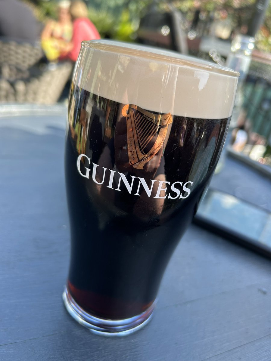 Balance. 

🏐 🏉 🥘 🍺 

Déanta ✅