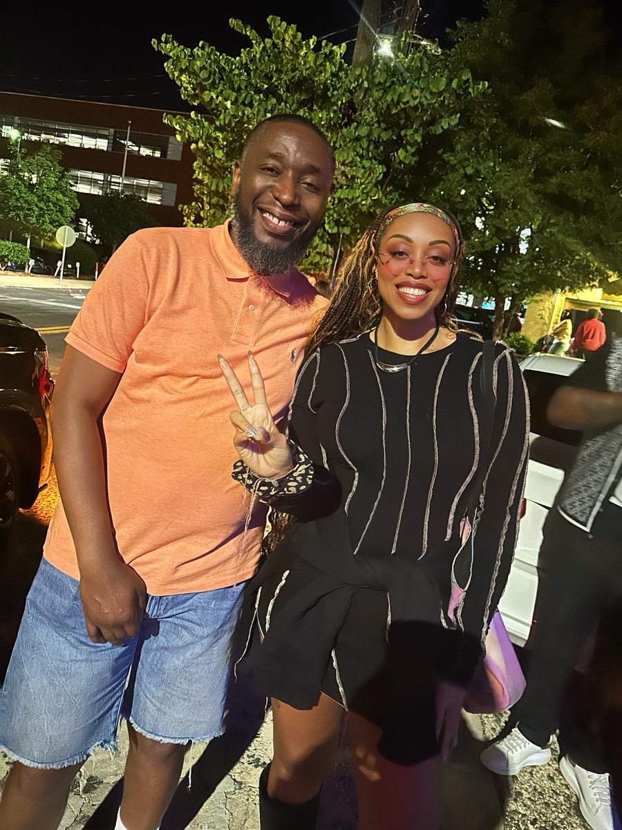 ♬ $UZI ΛNΛLØGUΣ © (@suzianalog) on Twitter photo Finally met the LEGEND <a href="/9thwonder/">9th Wonder</a> ✨ long overdue!
We’ve both been in NC teaching beat making at universities— him at Duke, me at UNC — for years now, and somehow this link-up just hadn’t happened yet??
But no college rivalry here, just love for the culture & more beats! Finally met the LEGEND <a href="/9thwonder/">9th Wonder</a> ✨ long overdue!
We’ve both been in NC teaching beat making at universities— him at Duke, me at UNC — for years now, and somehow this link-up just hadn’t happened yet??
But no college rivalry here, just love for the culture & more beats!