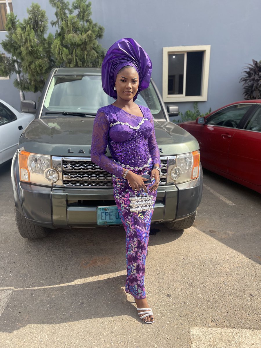 ESofiyat's tweet photo. Wedding Guest😍💜
#Purple 
#wedding 
#fypviraltwitter https://t.co/NA3rhg9Oci
