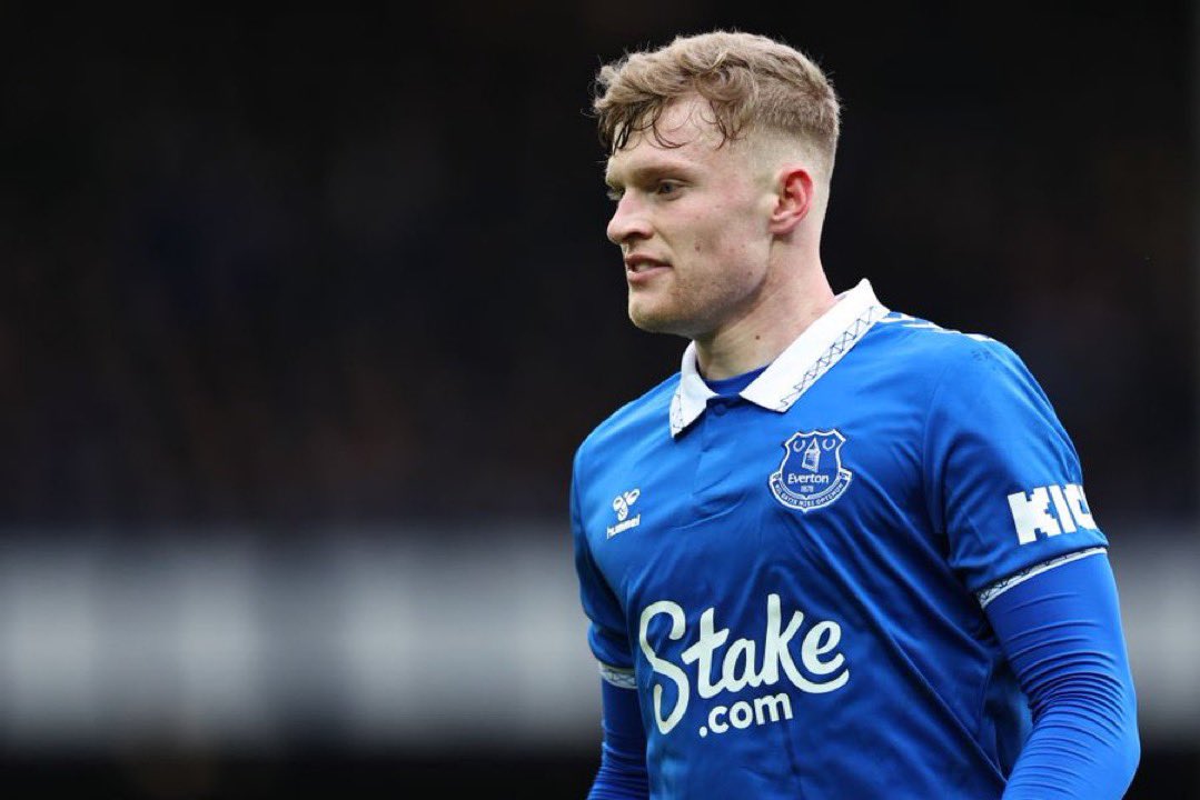 #Tottenham have retained interest in Fikayo Tomori as they want to sign a left-sided centre back this summer.

Another defensive option being considered is Jarrad Branthwaite.

Marc Guéhi is not thought to be interested in a move to Tottenham.

[<a href="/garyjacob/">Gary Jacob</a>] 🥇