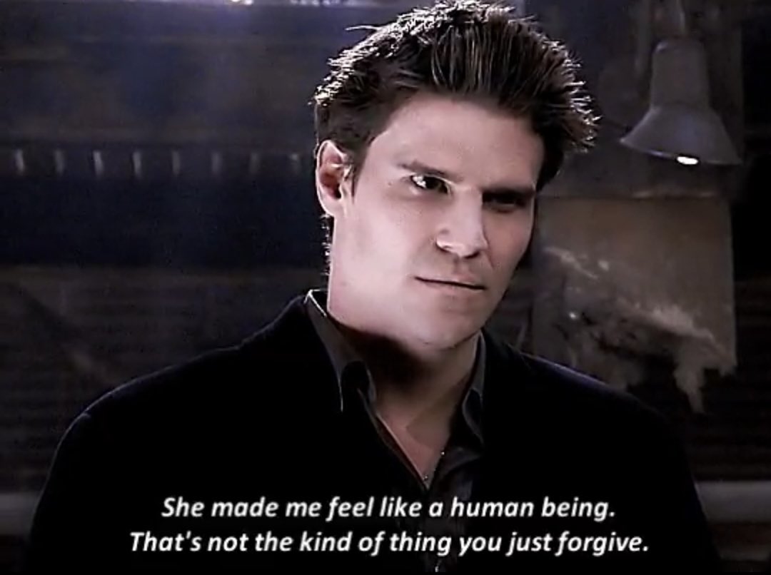 SpuffyLatino's tweet image. Both soulless vampires here.. interesting. 🤔
“Innocence” Season 2 Btvs
“The Gift” Season 5 Btvs 
#Parallel
#Spike vs #Angelus #Btvs #buffythevampireslayer