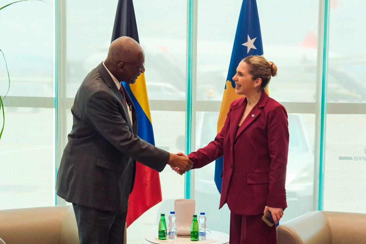 Presidenca_RKS's tweet photo. At the invitation of President @VjosaOsmaniPRKS, the Head of State of Antigua and Barbuda, Governor-General Sir Rodney Williams started his official visit to Kosovo. https://t.co/Khbohx5916