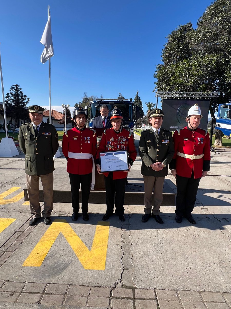 Cuerpo de Bomberos de Ñuñoa tweet media