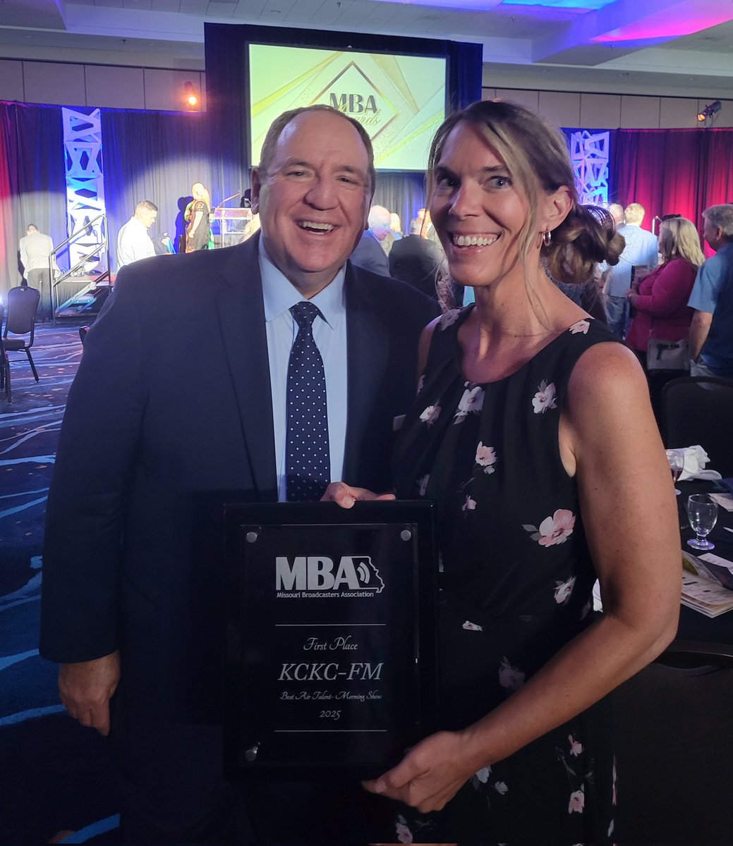 Big shock and joy at the <a href="/MOBroadcasters/">Missouri Broadcasters Association</a> awards last night as I won Best Air Talent-Morning Show! Incredibly thankful to get to do a job I love on <a href="/1021BOBFM/">102.1 BOB FM</a> in Kansas City. 💛🖤🎙