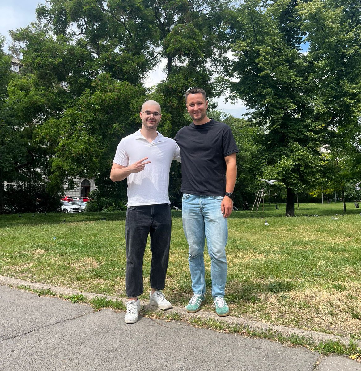 During our trip to Prague, we also met with our player <a href="/forsyy_/">forsyy</a> 🇨🇿

We are very pleased with David’s development and are convinced that a bright future awaits him!

#ProPlayers 🤜🏻🤛🏻