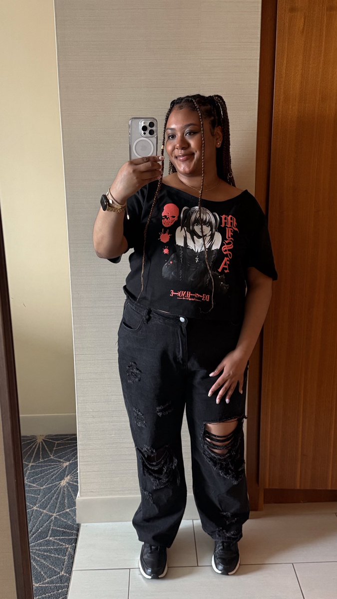 last day of the con in a little Misa Amane moment #DreamCon2025