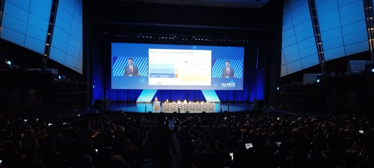 ACortelliniMD's tweet image. Amazing talk by @thenasheffect in a packed Arie Crown Theater at #ASCO2025 on dll3/cd3 bispecifics, how #CRS and #ICANS can cluster and on potential biomarkers for neurotox!
The bar has been raised and we need to learn how to deal with new tox @ASCO