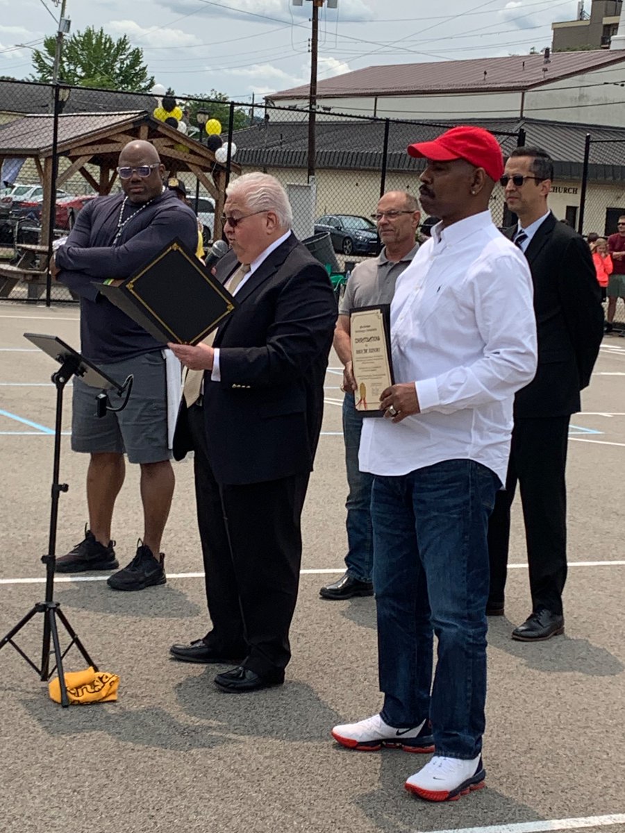 Great ceremony at New Ken hoop courts honoring BB Flenory&amp; Tom Pipkins!