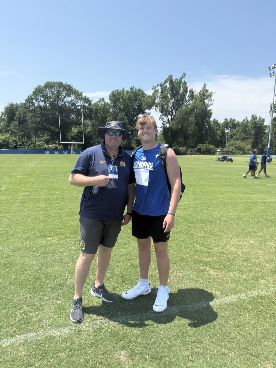 davis_shumaker's tweet image. Had at great time today at the Memphis football camp. Got lots of quality reps and learned a lot. @MemphisFB @CoachMBeal @davediehl66 @CoachKalb1 @CoachJ_Miller97 @Coach_Womble @FerrillThomas @HHSPantherFB