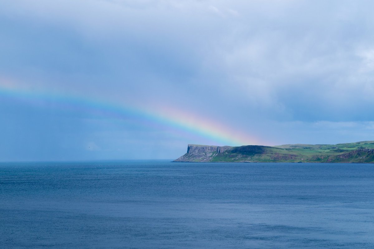 mcshannnah's tweet photo. End of the Martime Festival at Rathlin/Start of @BBCSpringwatch week 🌈
#springwatch2025 

@TourismIreland @_Stickybeak @rathlinshop @LIFERathlin @bbcweather  @DiscoverNI @LoveBallymena @WeatherCee  @Louise_utv @EventsCauseway https://t.co/RSCcebD6fc