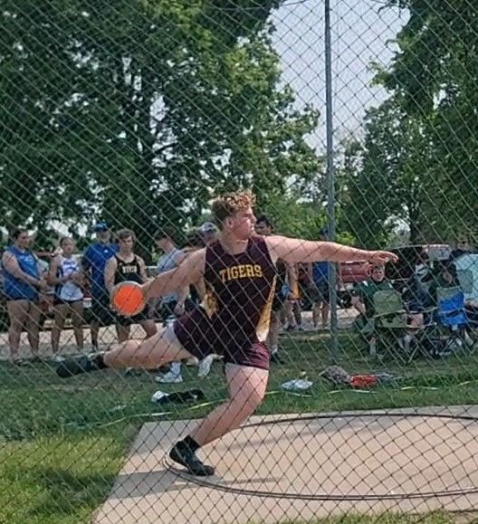 Congrats to Ridge, Tommy, &amp; Kjell for going 1-2-3 in the discuss.  Ridge and Tommy punched tickets to state and a special flex💪 to Ridge for launching a new school record of 177-0.   Previous record holder was Will Tschetter at 175-07.