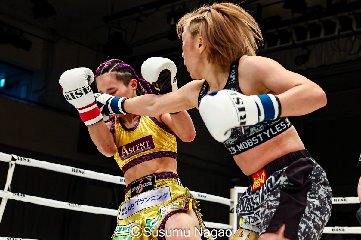 私の中での最強のキックボクサーは神村エリカ選手でしたが、彼女を超える選手になれるかも、、、
その剛腕はいちど見たら、忘れられない
#島田知佳