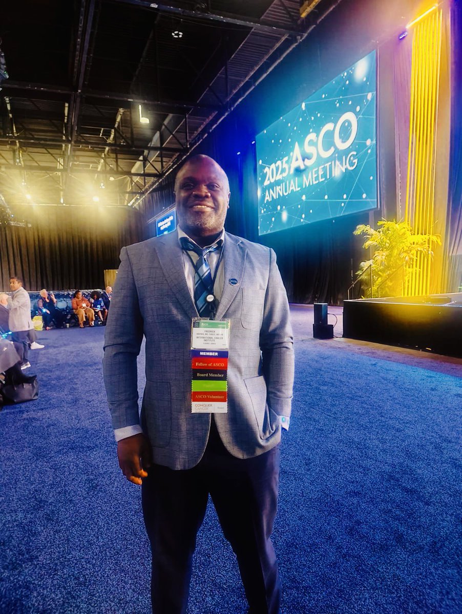 Frederick Chite MD FASCO (@chitedoc) on Twitter photo great #ASCO25 & leader <a href="/ASCOPres/">Eric J. Small, MD, FASCO</a> The networks, the Science in both breadth & depth + above all: Patient-centric approaches all around even in #AI in Onc!! What a great time to be alive & be part of something >any of us for humanity! <a href="/ASCO/">ASCO</a> #FASCO <a href="/AORTIC_AFRICA/">AORTIC</a> <a href="/Intercancer/">International Cancer Institute</a> great #ASCO25 & leader <a href="/ASCOPres/">Eric J. Small, MD, FASCO</a> The networks, the Science in both breadth & depth + above all: Patient-centric approaches all around even in #AI in Onc!! What a great time to be alive & be part of something >any of us for humanity! <a href="/ASCO/">ASCO</a> #FASCO <a href="/AORTIC_AFRICA/">AORTIC</a> <a href="/Intercancer/">International Cancer Institute</a>