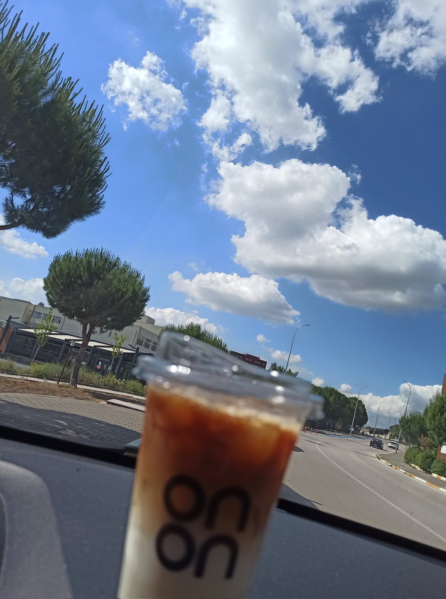 Bünyemin yakıtını aldım kürkçü dükkanına dönüş yapabiliriz 🧋😏 #haziran