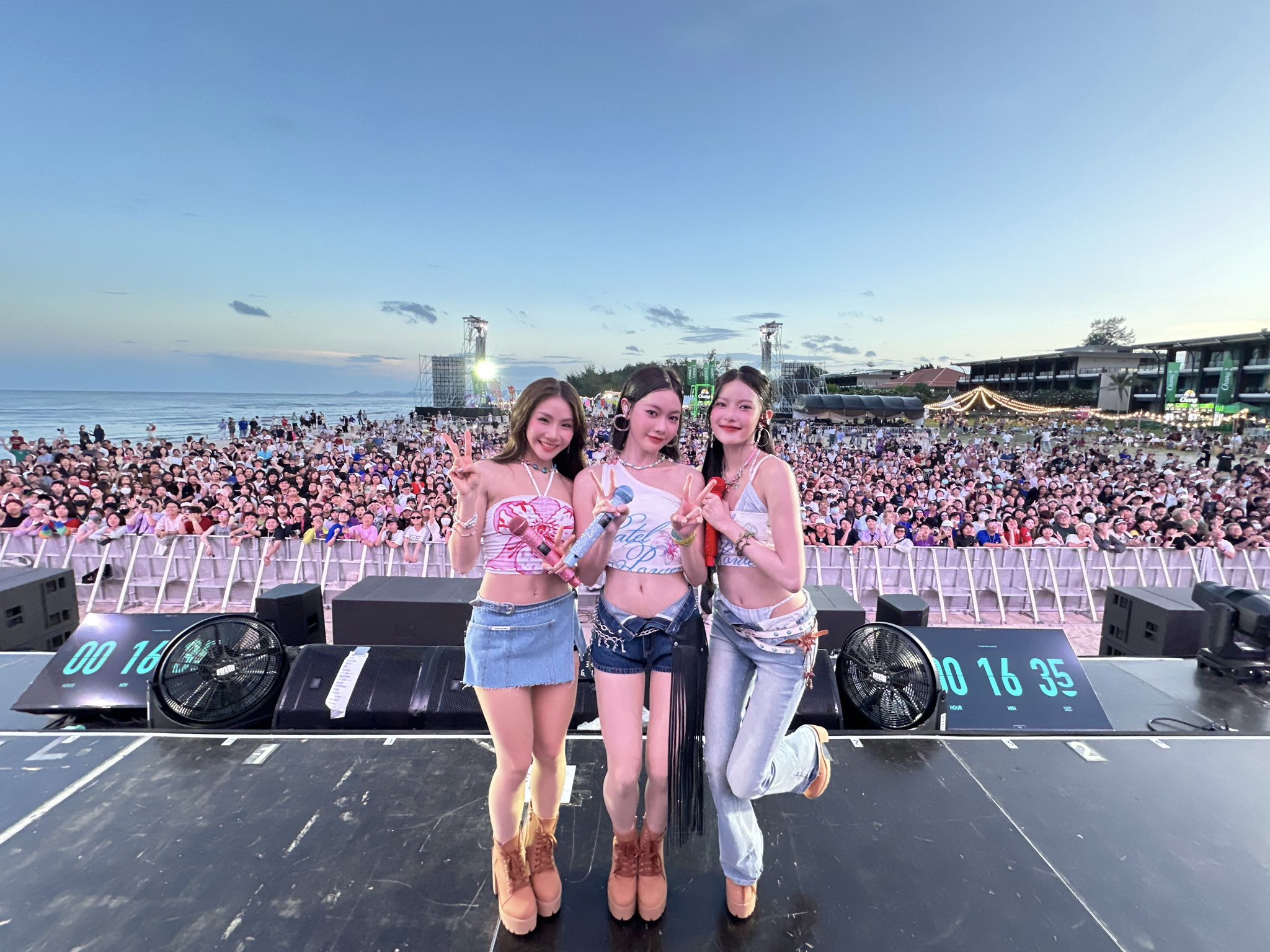 GsXDHlYasAAKkvX?format=jpg&name=large