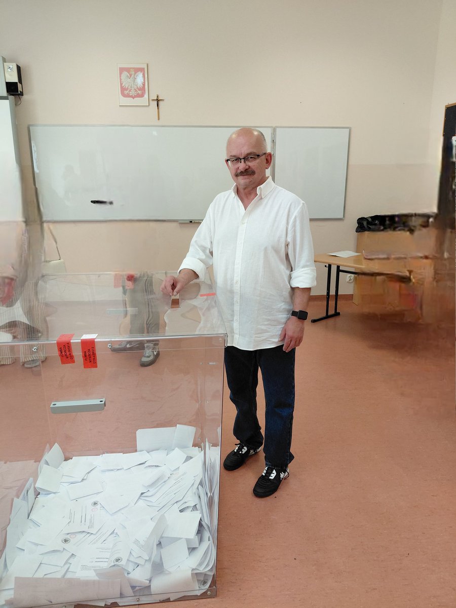 Łysa pała zatrzaskała