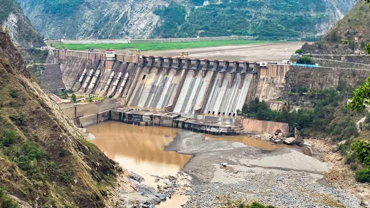 AdvAfshanAwan's tweet image. India is turning rivers into weapons, violating the Indus Waters Treaty to choke Pakistan’s agriculture. This isn’t diplomacy, it’s water terrorism. 

#SaveIndus #IndiaWaterWar #PP52SherKa #marybrownschicken #CraveDelicious