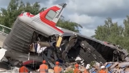Russia Hit by Ukraine Bridge and Train Sabotage Attacks: Buffer Zone Will Spread moderntokyotimes.com/russia-hit-by-… MODERN TOKYO TIMES <a href="/RoninJayMTT/">Jay Ronin</a>
#Russia #Ukraine #sumy #NATO #Kursk #ウクライナ #ロシア