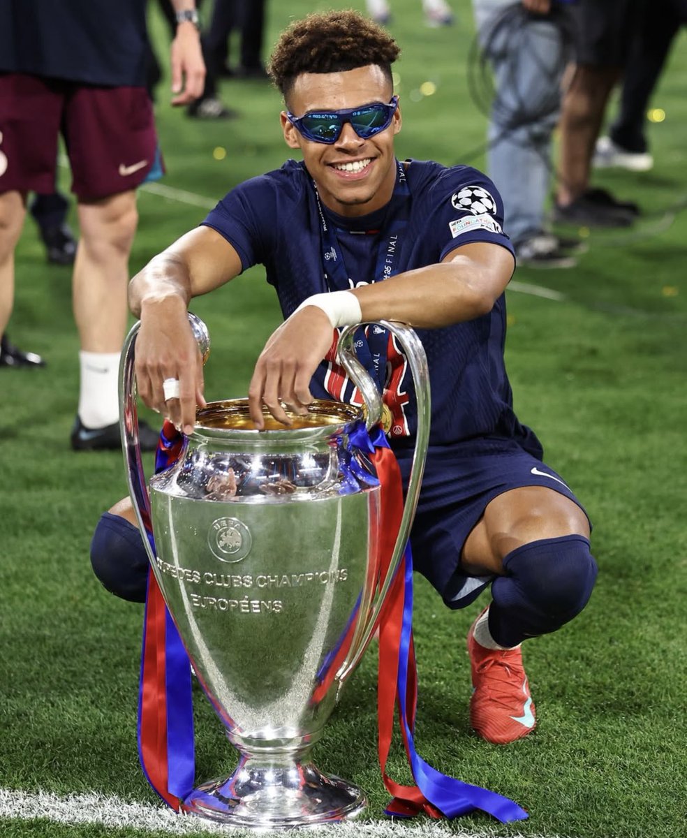 90 minutos vs el Valladolid>>>>>Esto: