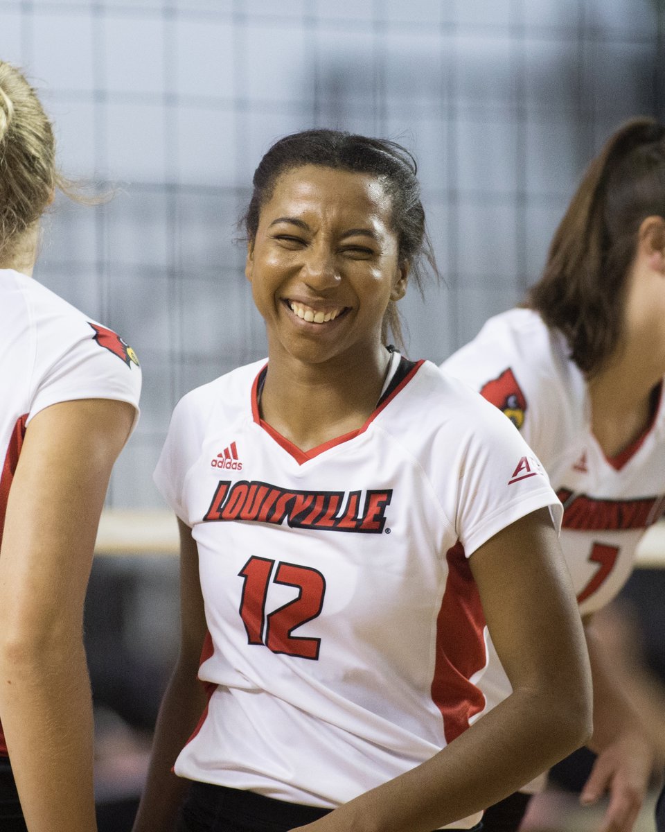 Two national team selections for a pair of Cardinals Forever.

🇲🇽 Sofia Maldonado Diaz
🇵🇷 Wilma Rivera

#GoCards x #ProCards
