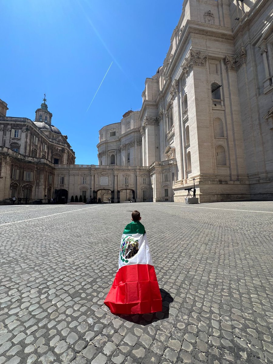 A la espera del encuentro del papa León XIV con los ciclistas del #GirodItalia .. ¡a la espera de Isaac del Toro! <a href="/nmasforo/">N+ FORO</a>