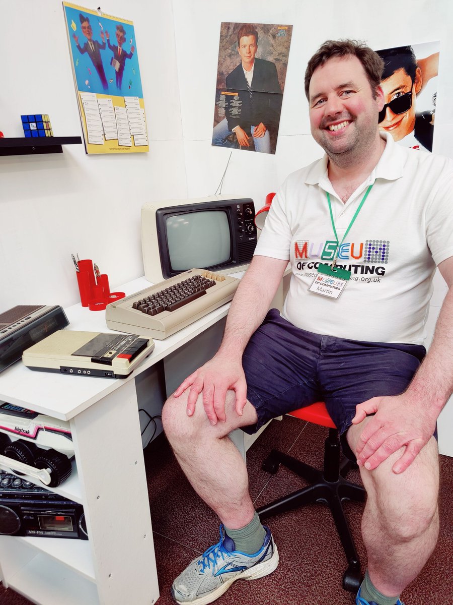MuseumComputing's tweet image. RetroFest has an 80s bedroom with a choice of computers to pose with. Our volunteers have chosen their favourite computer. Do you agree or would you have chosen differently from the table.
#retro #computer #festival