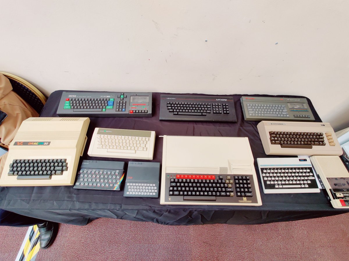 MuseumComputing's tweet image. RetroFest has an 80s bedroom with a choice of computers to pose with. Our volunteers have chosen their favourite computer. Do you agree or would you have chosen differently from the table.
#retro #computer #festival
