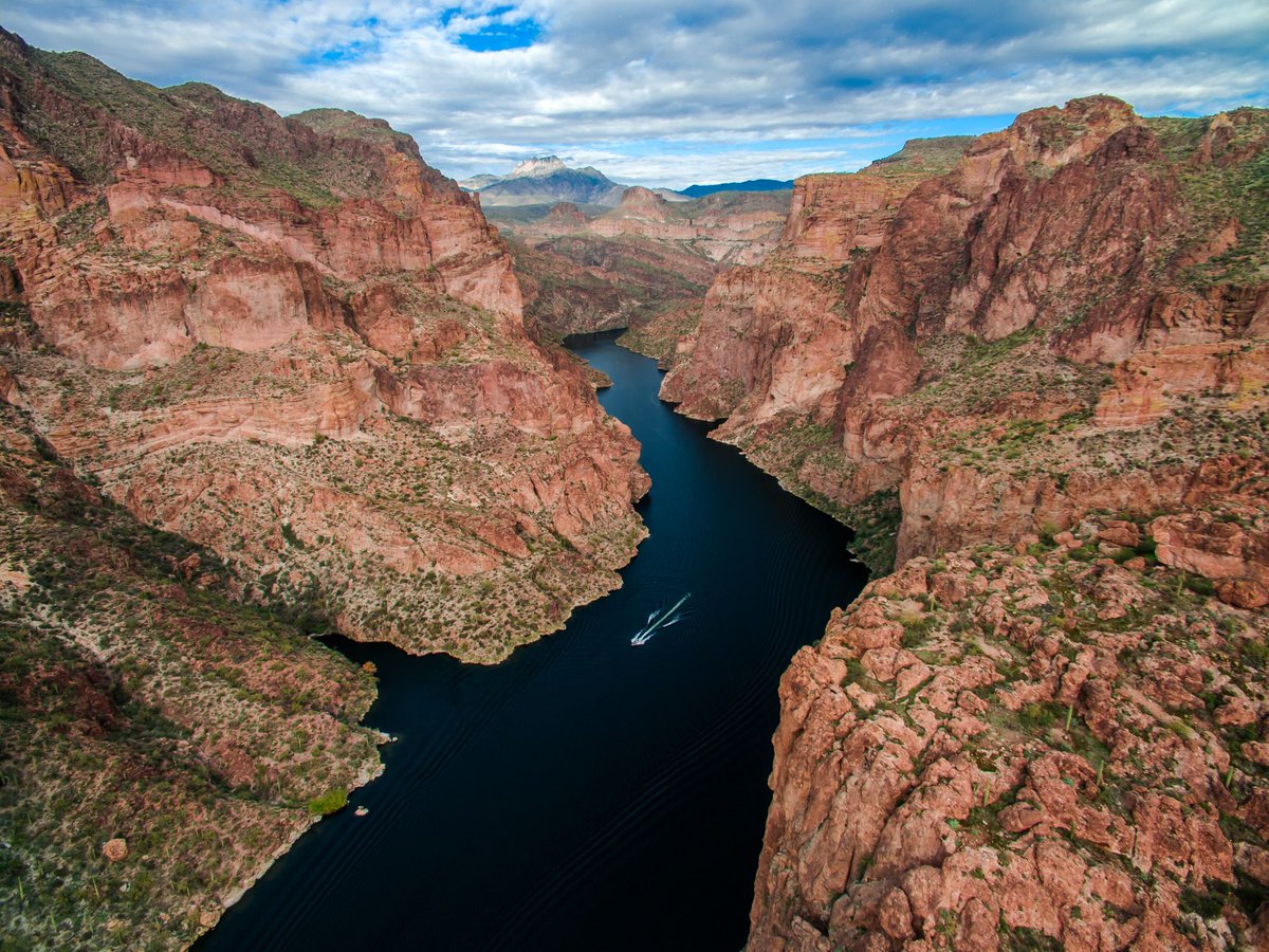 TackleWarehouse's tweet photo. π Canyon Lake, AZ
#TackleWarehouse #BassFishing #TWVLOG #VLOGSeries https://t.co/rhEdd5dCST