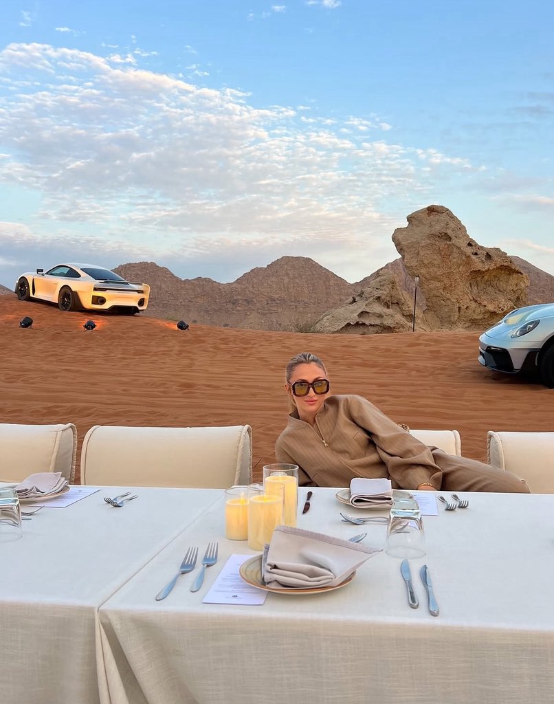 Welcome to Mars, where the roads are optional with @marcphilippgemballa
The ultra exclusive
@andotherstories
#gemballa #marcphilippgemballa #porsche911
#dubailifestyle #dubai