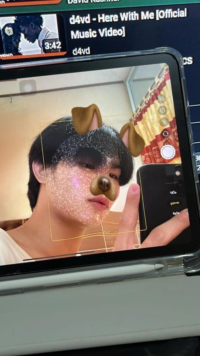 Janghwaaa's tweet photo. 🐶🤞🏻 https://t.co/X4haMdwZz2