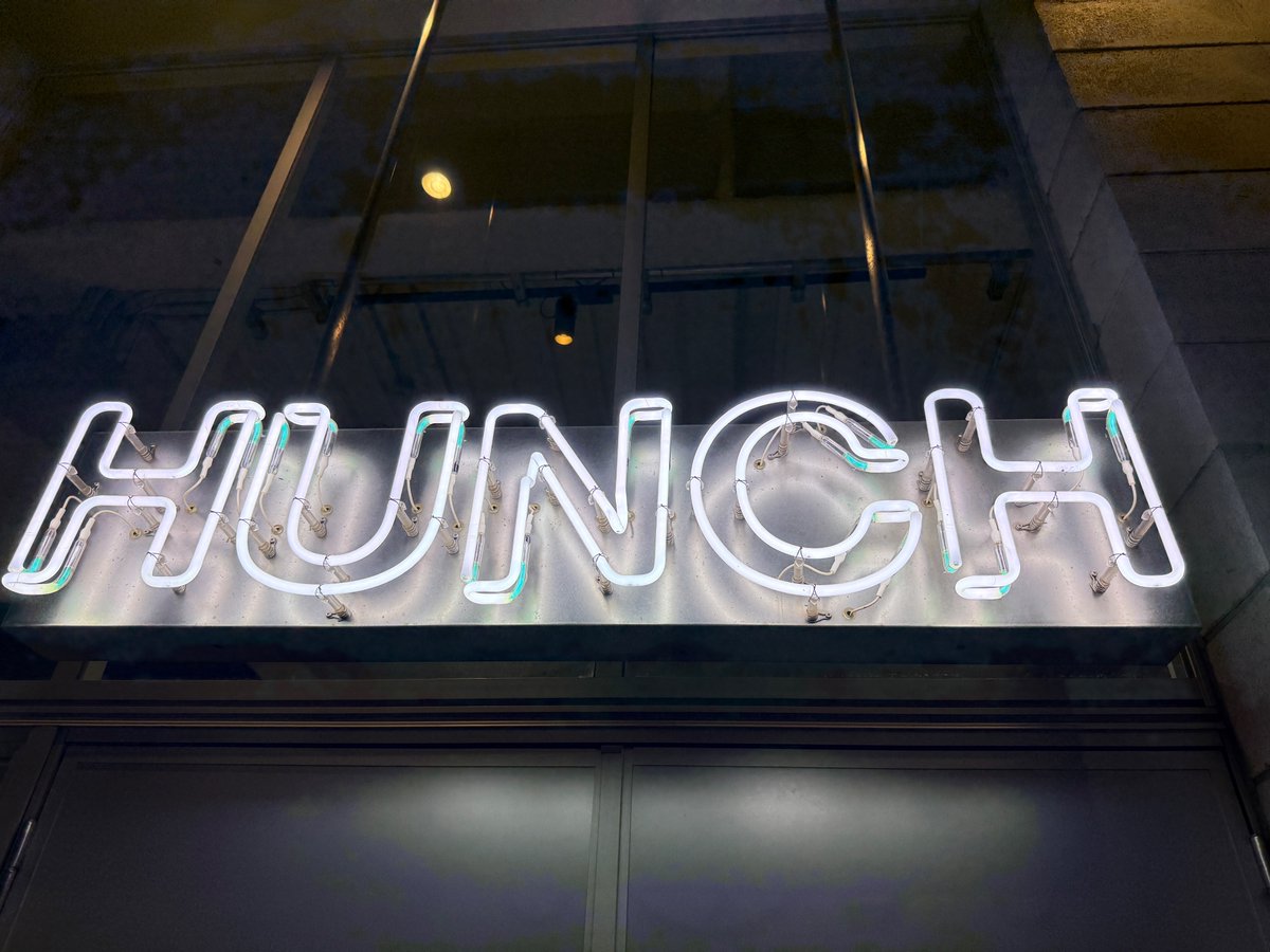 2日目の公演、満席のお客様に支えられて無事終了しました。ありがとうございました。
明日6/2（月）は、19時受付開始（入場整理番号券を配布します）、19時15分場内へのご案内、19時30分開演を予定しております。尚、明日も満席のため当日券の販売はございません。予めご承知下さい。#檜垣女