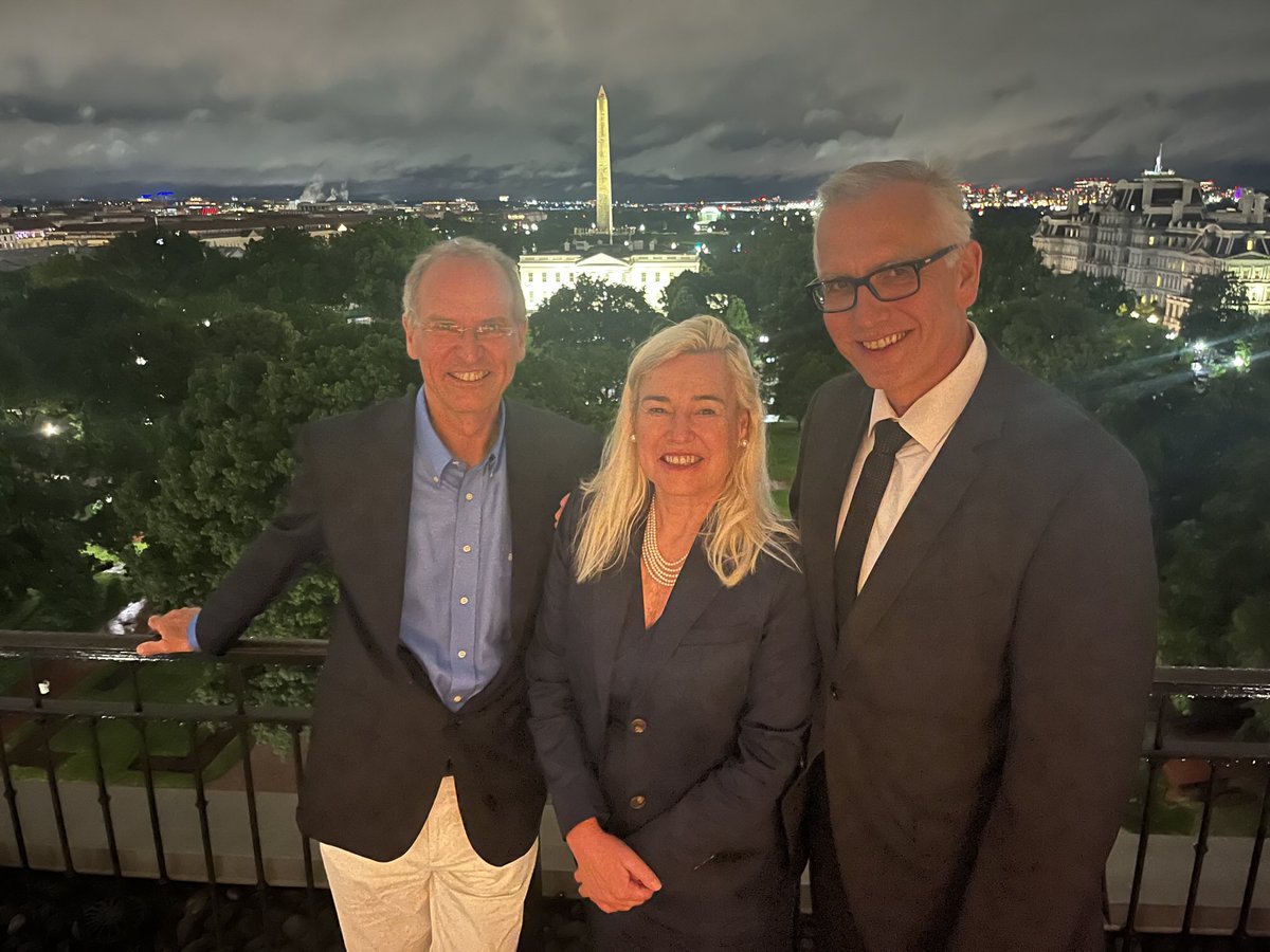 SchneebauerP's tweet photo. Congratulations to J. Hanebeck. CEO of @Infineon, for receiving this year’s #GABC leadership award! https://t.co/3oxVnTwRe4