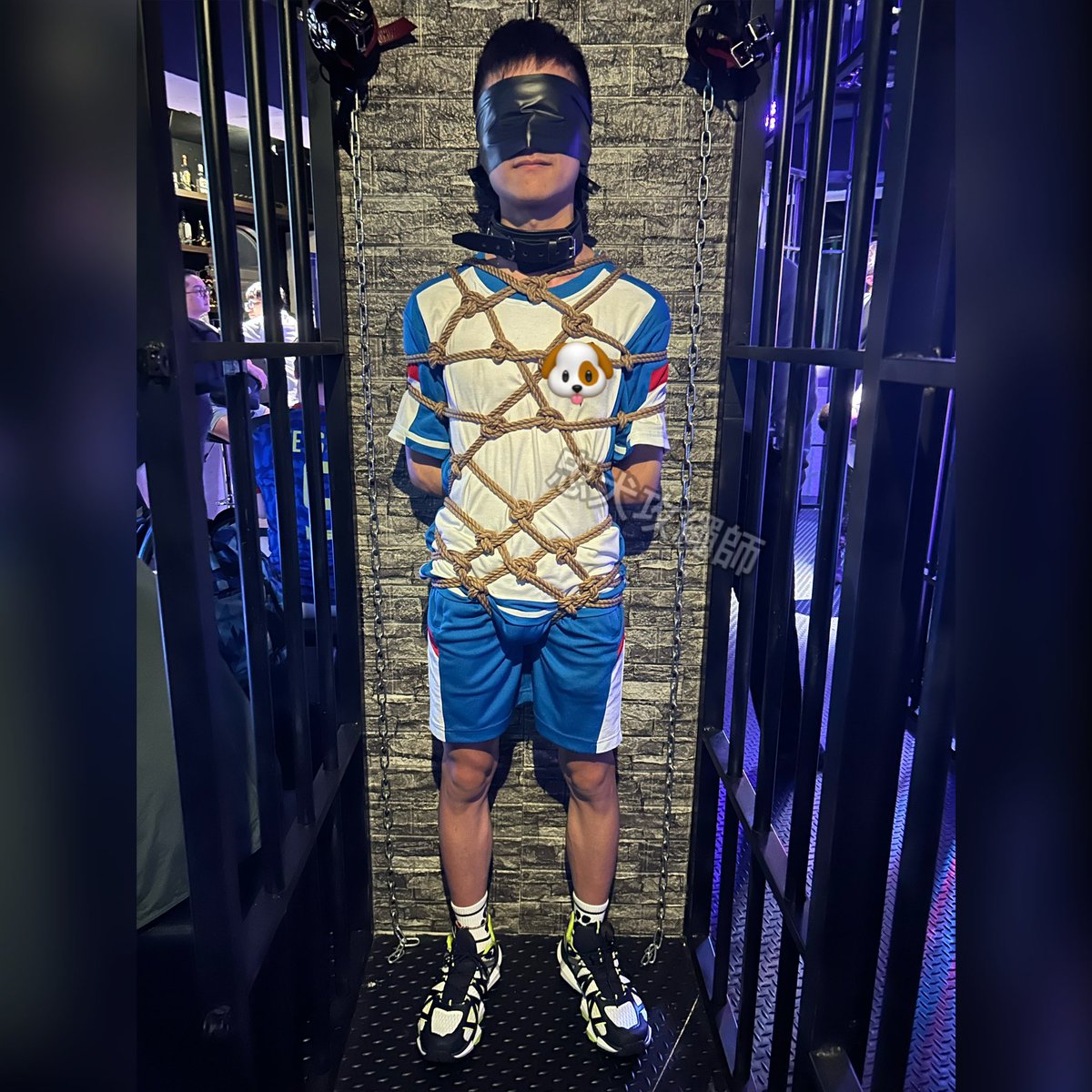 可愛運動服弟弟
就要變籠子中的粽子
粽子節快樂 😀

🐶 <a href="/jiu_030/">灸.(*´▽`*).</a> 
🪢 <a href="/loyal_dog_eng2/">忠犬．攻繩師🍊</a> 
🏠 <a href="/wanhuai250201/">玩壞bar</a> 

久久浮出水面 見到大家好開心 😂

#標錯重發