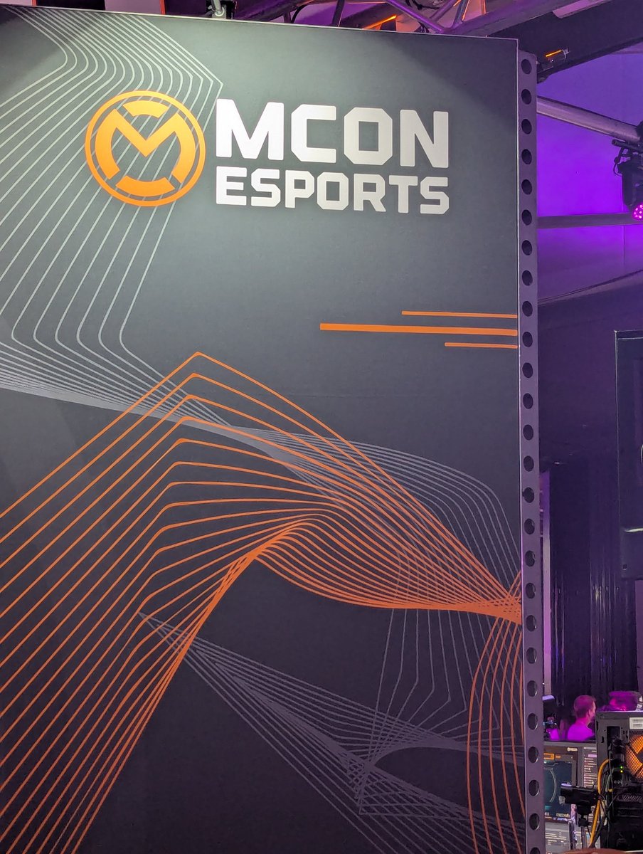 🇨🇦 GamerDadTV 🇨🇦 ➡️ Home (@gamerdadtv) on Twitter photo Landed a flash E 😁 little 1v1, guppy got me 😎 #LeagueOfLegends @ #TwitchConEU <a href="/mConesports/">mCon esports</a> Landed a flash E 😁 little 1v1, guppy got me 😎 #LeagueOfLegends @ #TwitchConEU <a href="/mConesports/">mCon esports</a>