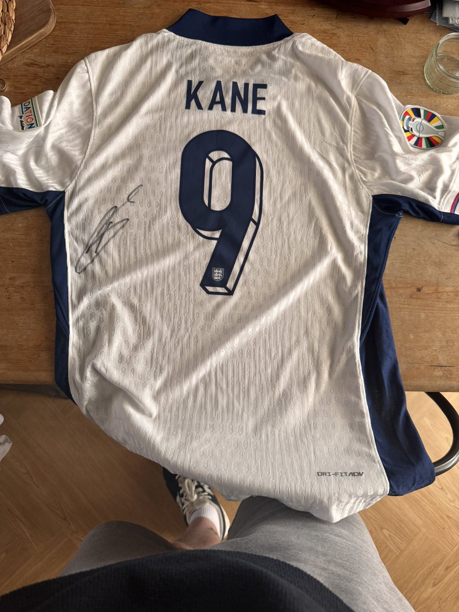 Knight & Co FC tweet media