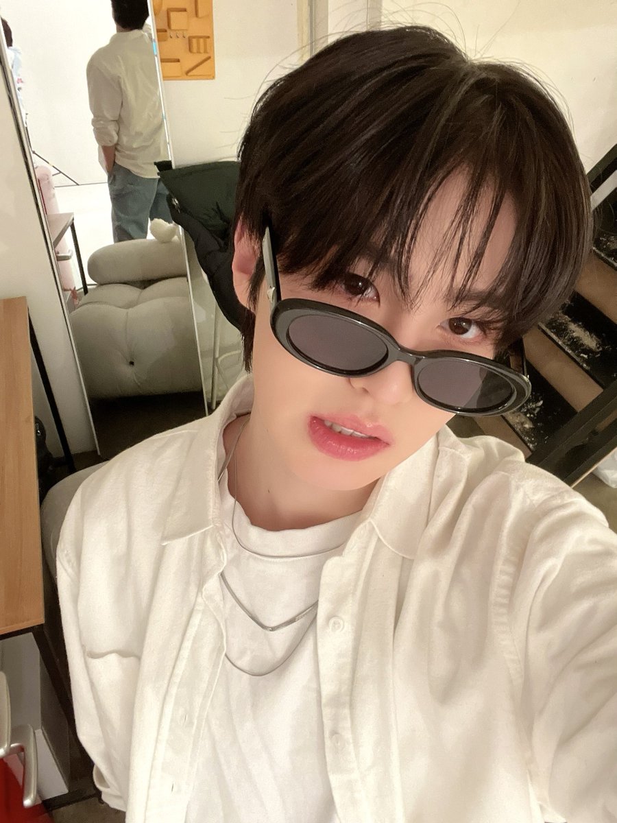 돈 돈 돈 돈키~🎶☺️

#EPEX #이펙스 #AYDEN #에이든