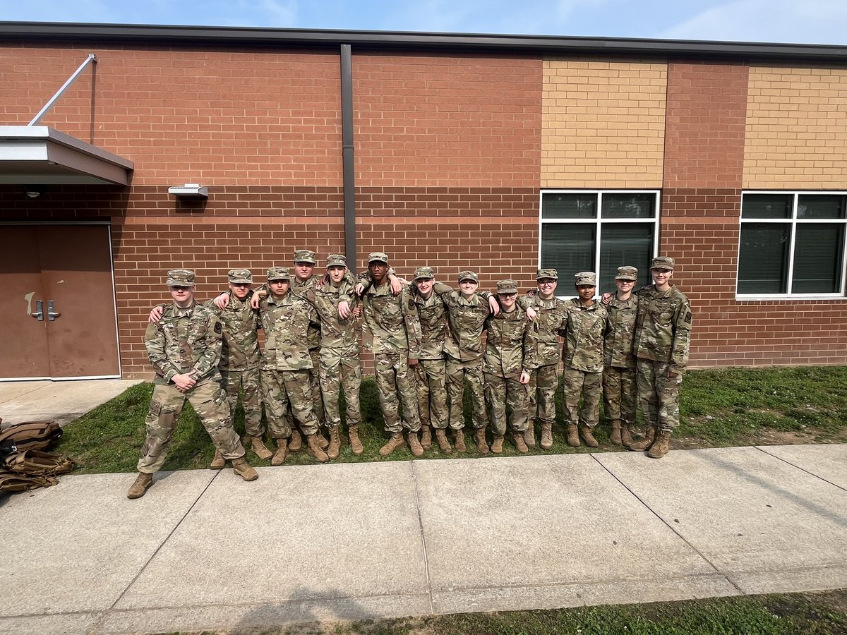 Rockvale HS JROTC tweet media