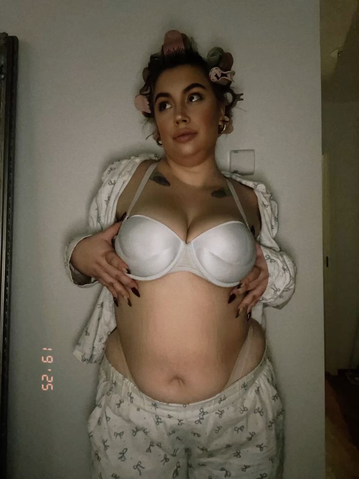 منو حاب يديث اليوم والعب بشرفه خلي يجي خاص