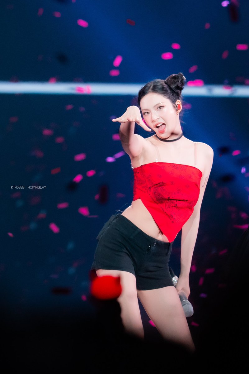 hoiyinglhy's tweet photo. 250524 홍콩 콘서트
🐈‍⬛🌺✨

#photoby @KT487EB #editedbyme
#CHIQUITA #치키타 #แคนนี่ 
#BABYMONSTER #베이비몬스터
#HELLO_MONSTERS 
#BABYMONSTER_IN_HK_D1 #BABYMONSTER_in_HONGKONG https://t.co/oiMmfEAwW0
