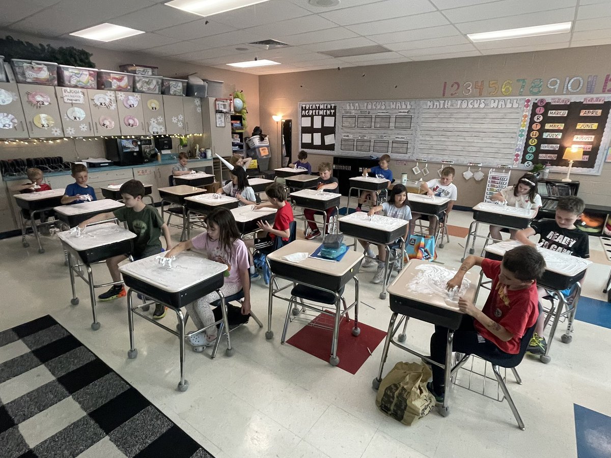 Samantha Smith (@fpcs_mssmith) on Twitter photo For W day we had Wall to Wall cleaning! We used shaving cream on our desks to play a creative drawing game. It cleaned our desks and it was fun! ๐งผ #3moredays <a href="/FPSchools/">Fairview Park City Schools</a> For W day we had Wall to Wall cleaning! We used shaving cream on our desks to play a creative drawing game. It cleaned our desks and it was fun! ๐งผ #3moredays <a href="/FPSchools/">Fairview Park City Schools</a>