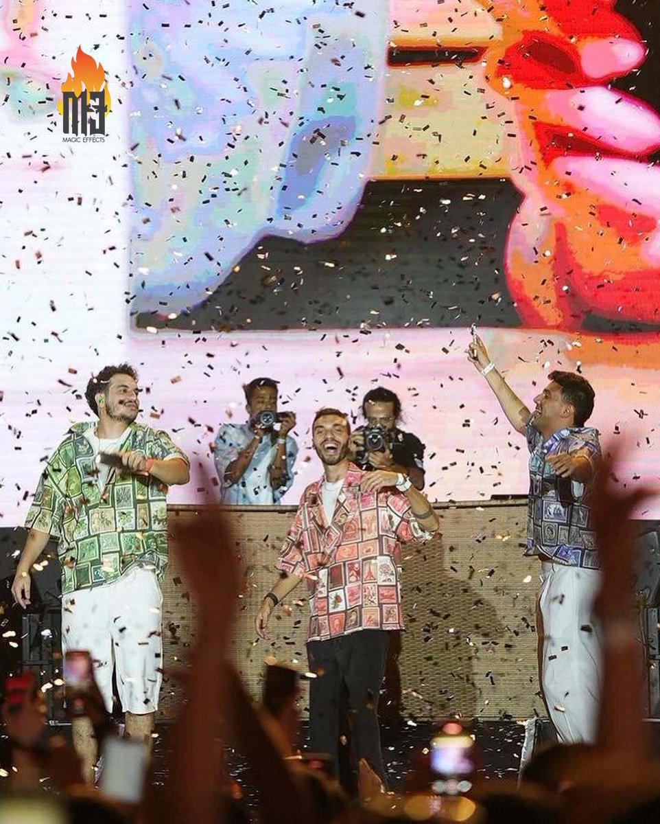 Magic_EffectsEG's tweet photo. ديسكو مصر تحتفل بألبومها الجديد "تسعة تلاقي" 9️⃣ في زد بارك 🎡

#Confetti #Paper #Magic_Effects #Special_effects #Fireworks #Event #birthday_party #Wedding #Party #concerts #ZED_Park #Egypt #descomasr #Disco_Misr #Album_Launch #تسعة_تلاقي #ديسكو_مصر 💥💣 🔥⚡ 🔥💣 💥📺🎞️🎥🎙️ https://t.co/hdGASO5zx4