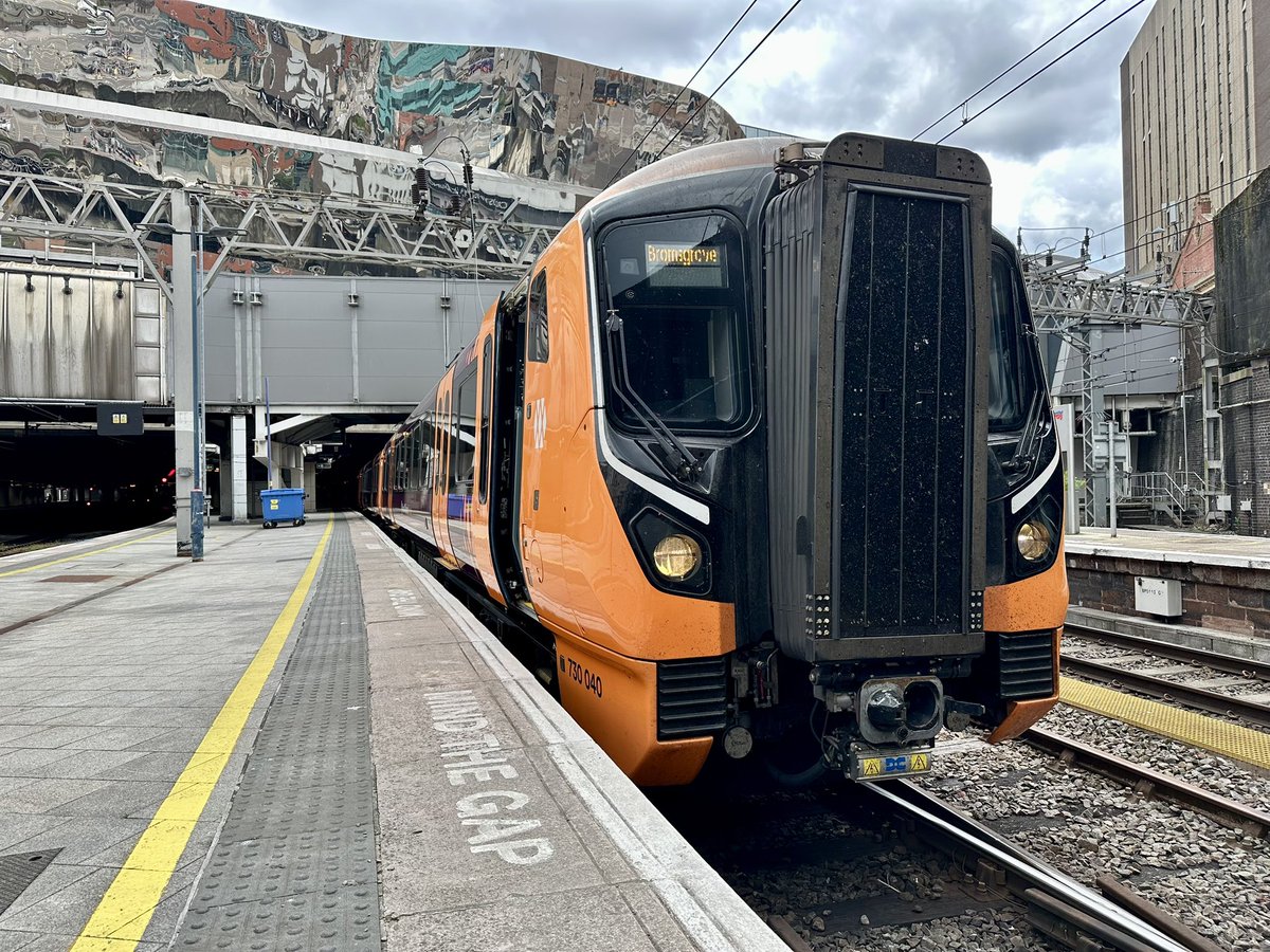 shellienic's tweet image. And the holler came… I’ll be at the helm of #Class730 730040 / 025 for for a triple trip to #Bromsgrove 
She is set up &amp;amp; ready to roll. If you’re out &amp;amp; about on the South Cross City give me a wave! #DayInTheLife #TrainDriver