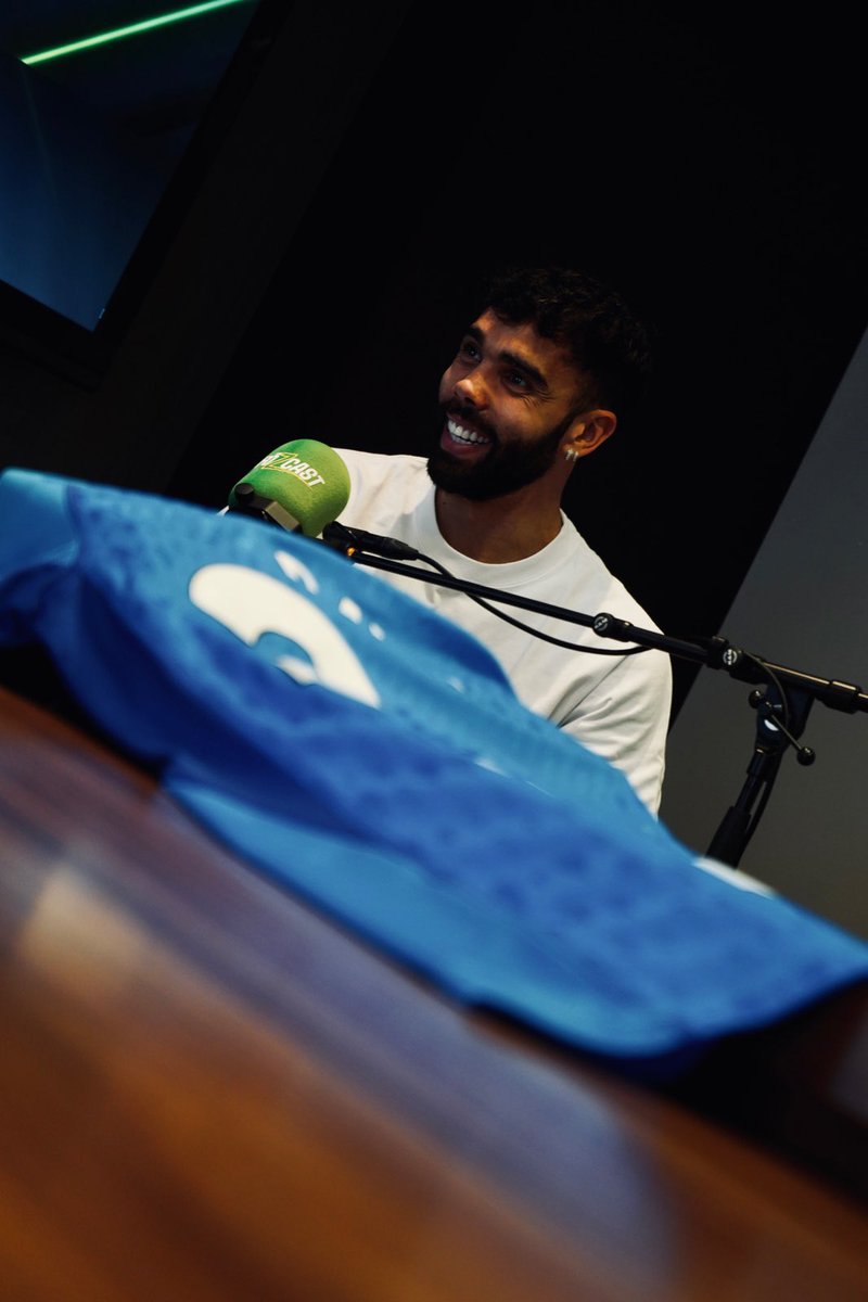 David Raya was on The Fozcast this week 👏

Something to do on a Sunday afternoon when there’s no football on😝

open.spotify.com/episode/2Q6LMv…