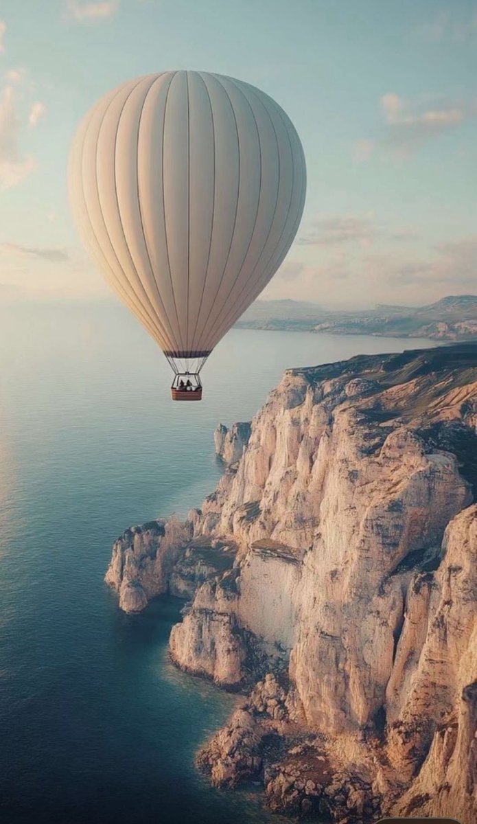 وأجعل  لنا فيما نُحب نصيبآ 🍃🍃🕊️

#مساء_الخير 
 #استغل_خير_الايام_بذكرالله